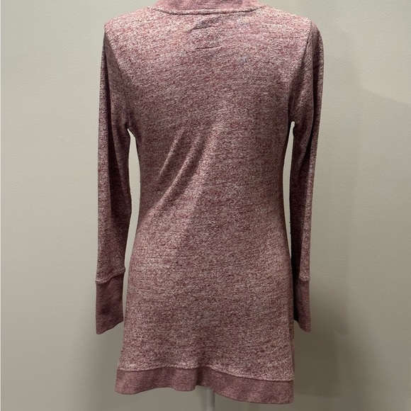 Ugg Australia Berry Colored Cover Up Shoulder Sweater Size Small - Picture 4 of 5